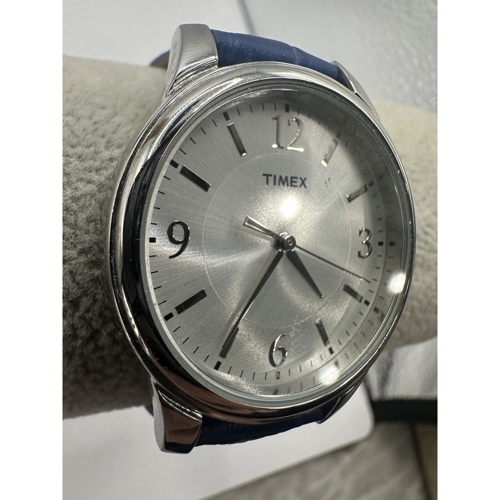 Timex Dark Blue Croco Patterned Ladies Watch‎ T2P093 New Battery 35MM 8" W9 - Picture 3 of 12